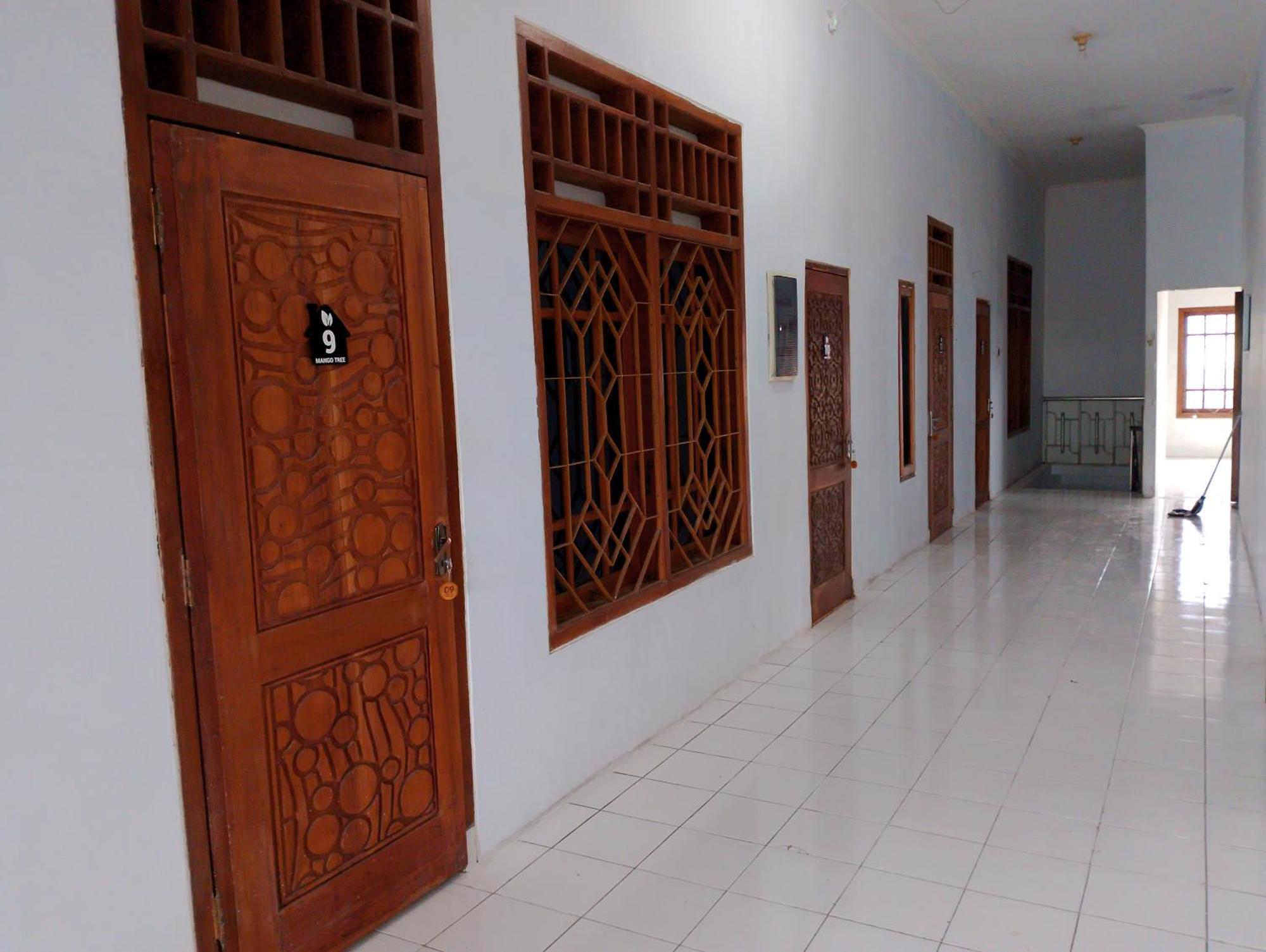Homestay Mango Tree Homestay & Ijen Tour *