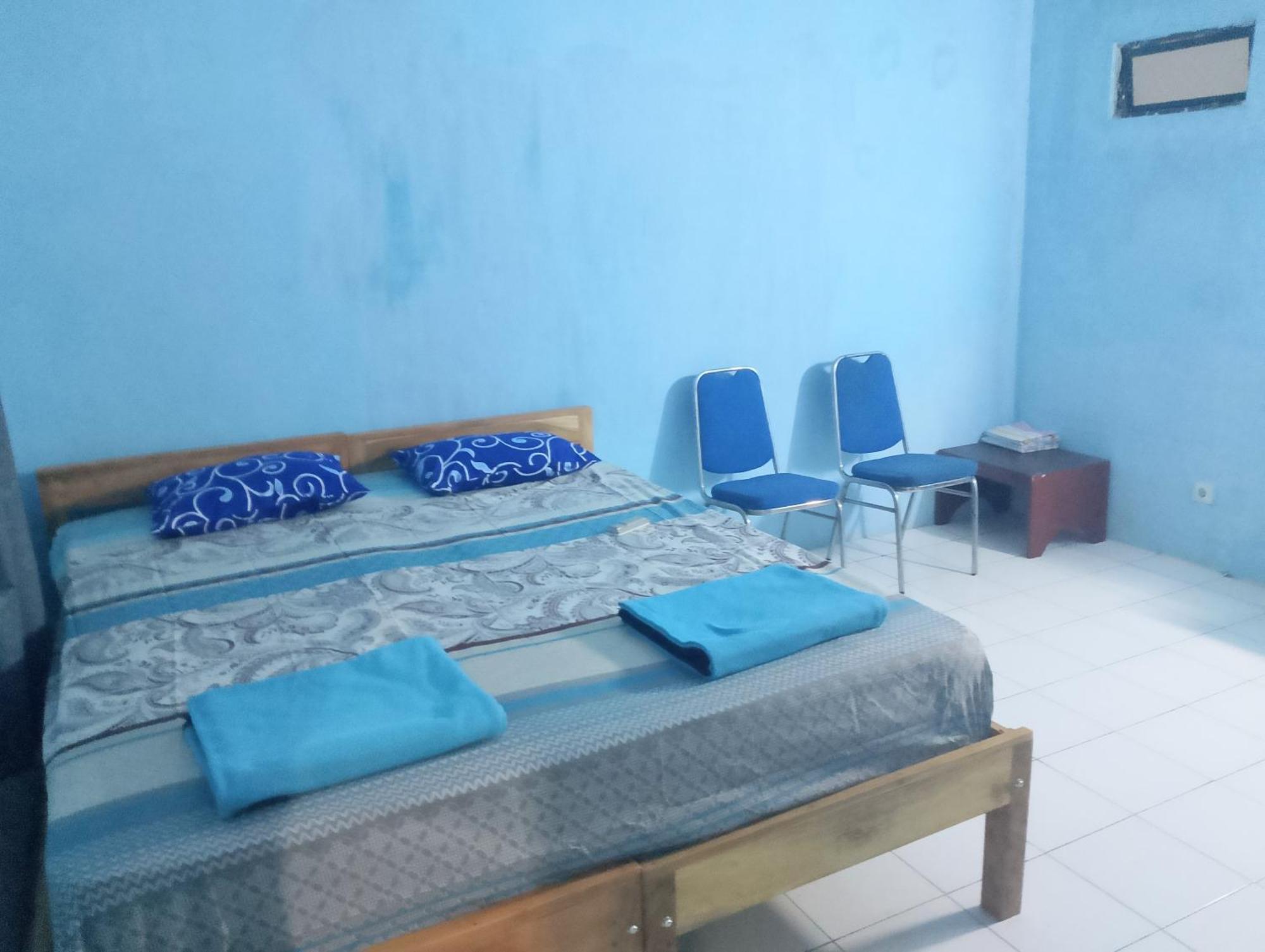 Mango Tree Homestay & Ijen Tour